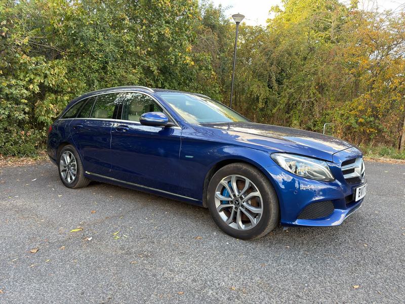 2017 Mercedes-Benz C350e Sport 2.0 Plug-In Hybrid
